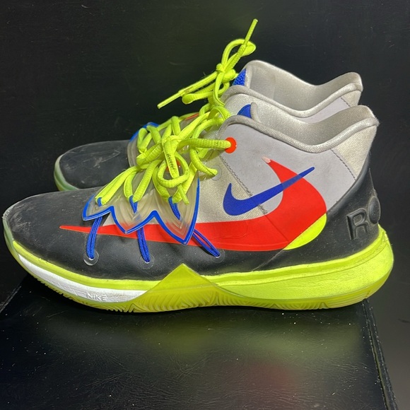 EUC ROKIT x Kyrie 5 GS 'All Star' Boys Size 6Y Nike basketball shoes - Picture 3 of 13